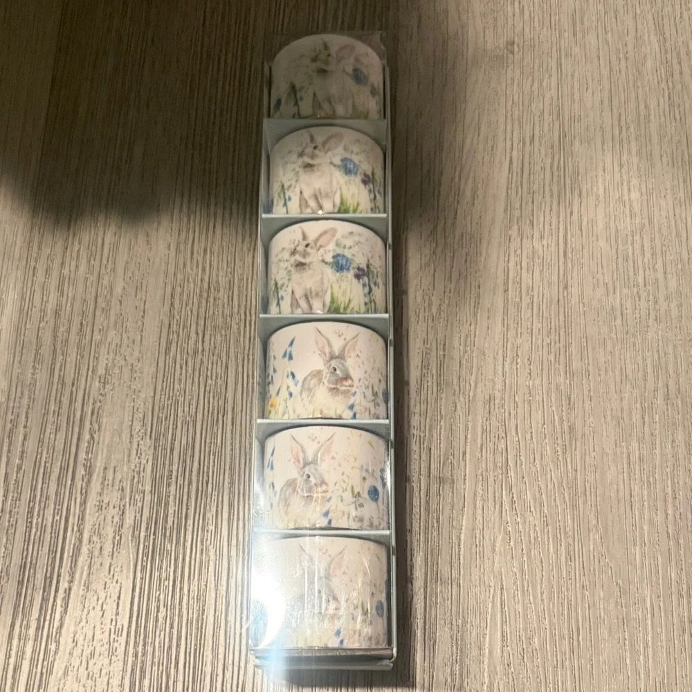 6 Williams Sonoma Bunny Floral Porcelain napkins rings